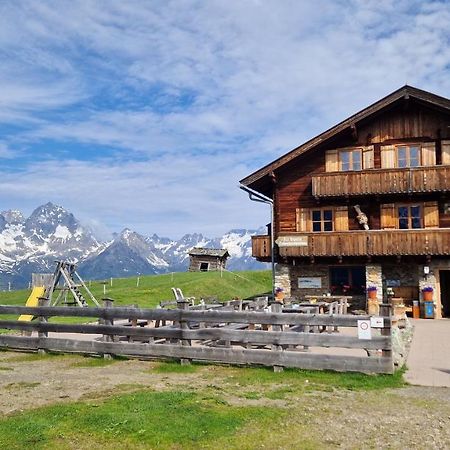 Almgasthaus Glocknerblick Grosskirchheim Exterior foto
